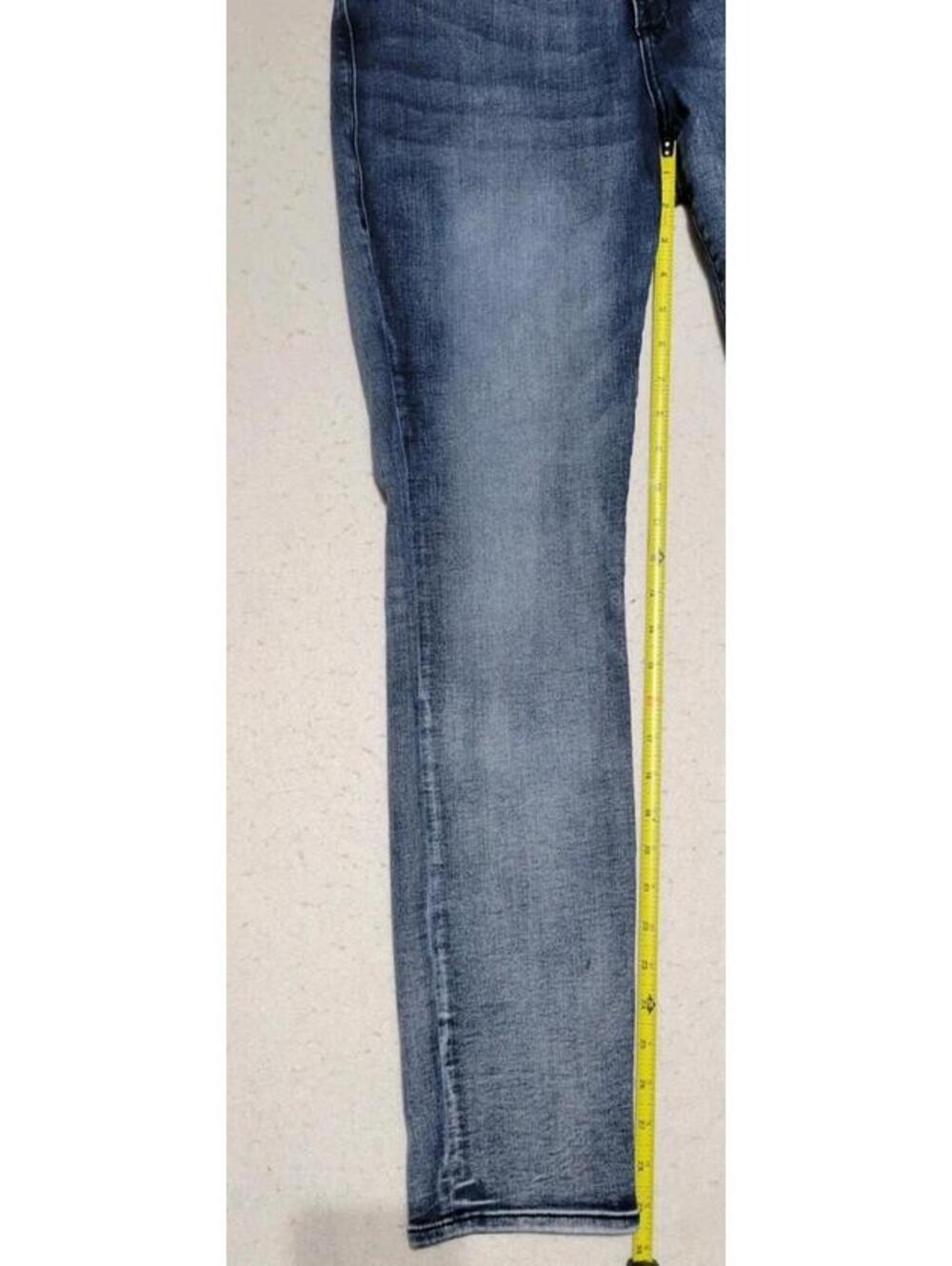 Rock & Republic jeans Women's size 14M Blue Denim Berlin Straight Stretch - Picture 8 of 9